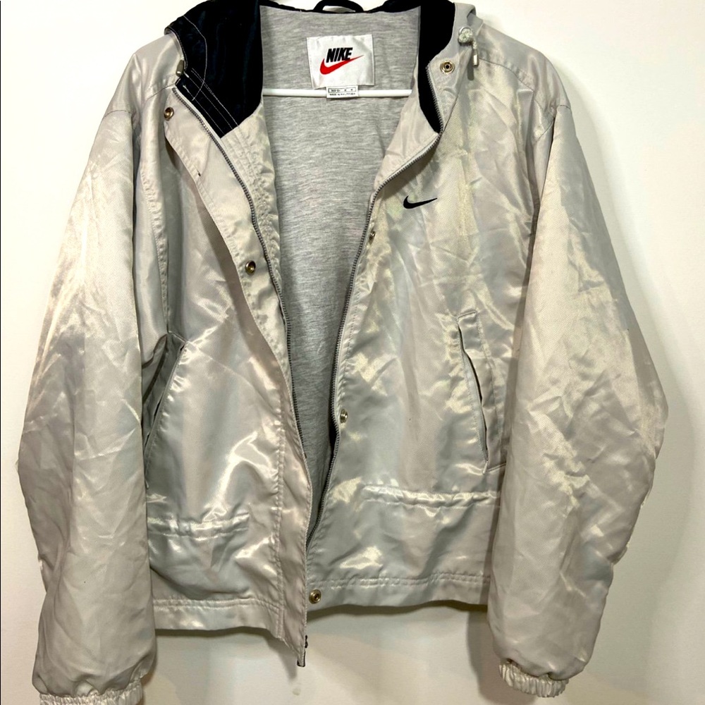 Vintage metallic silver 90s NIKE light jacket
